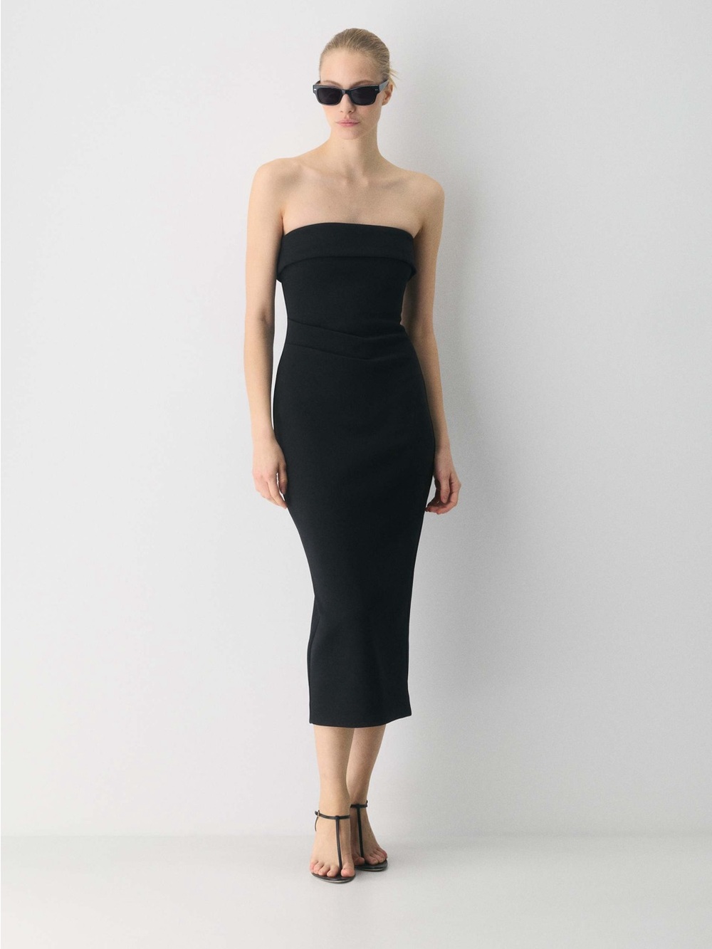 Aritzia figureknit eyecatcher dress